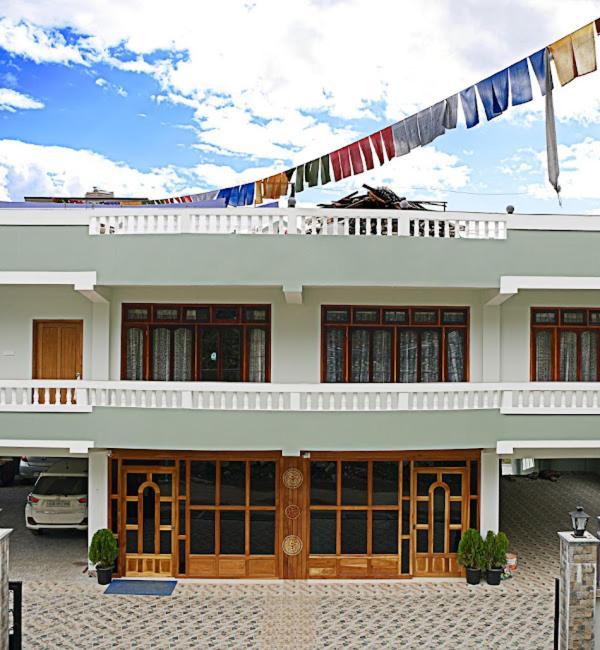 Hotel Tawang Heights , Tawang Extérieur photo